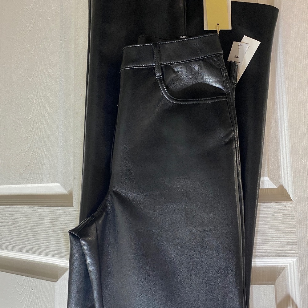 Aritzia Melina vegan leather pants 8